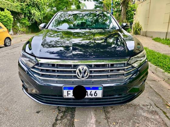 VOLKSWAGEN JETTA 1.4 250 TSI TOTAL FLEX COMFORTLINE TIPTRONIC VOLKSWAGEN JETTA 1.4 250 TSI TOTAL FLEX COMFORTLINE TIPTRONIC